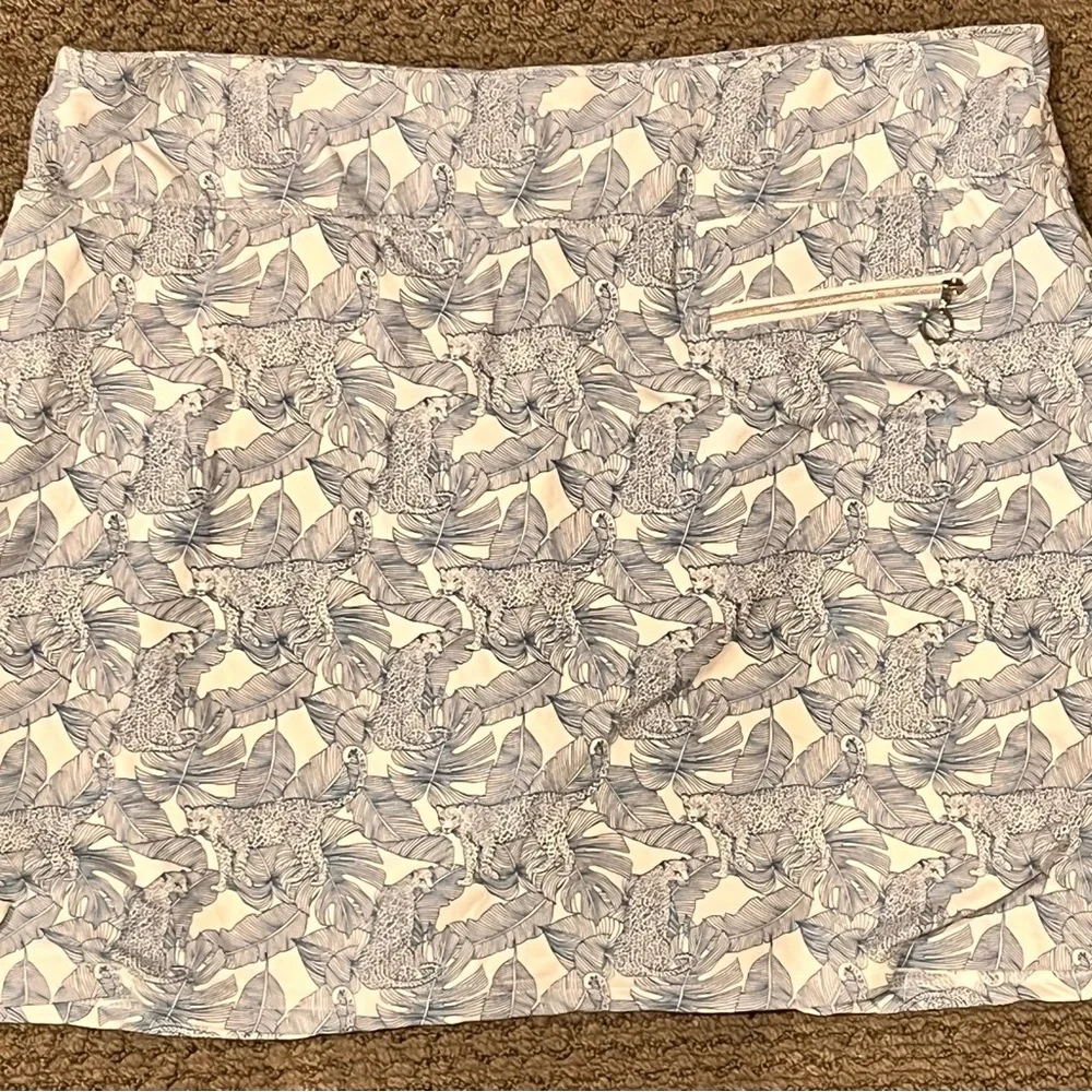 GGblue Athletic Skort Size XL Floral Animal Print Zip Pocket Pickleball Golf EUC